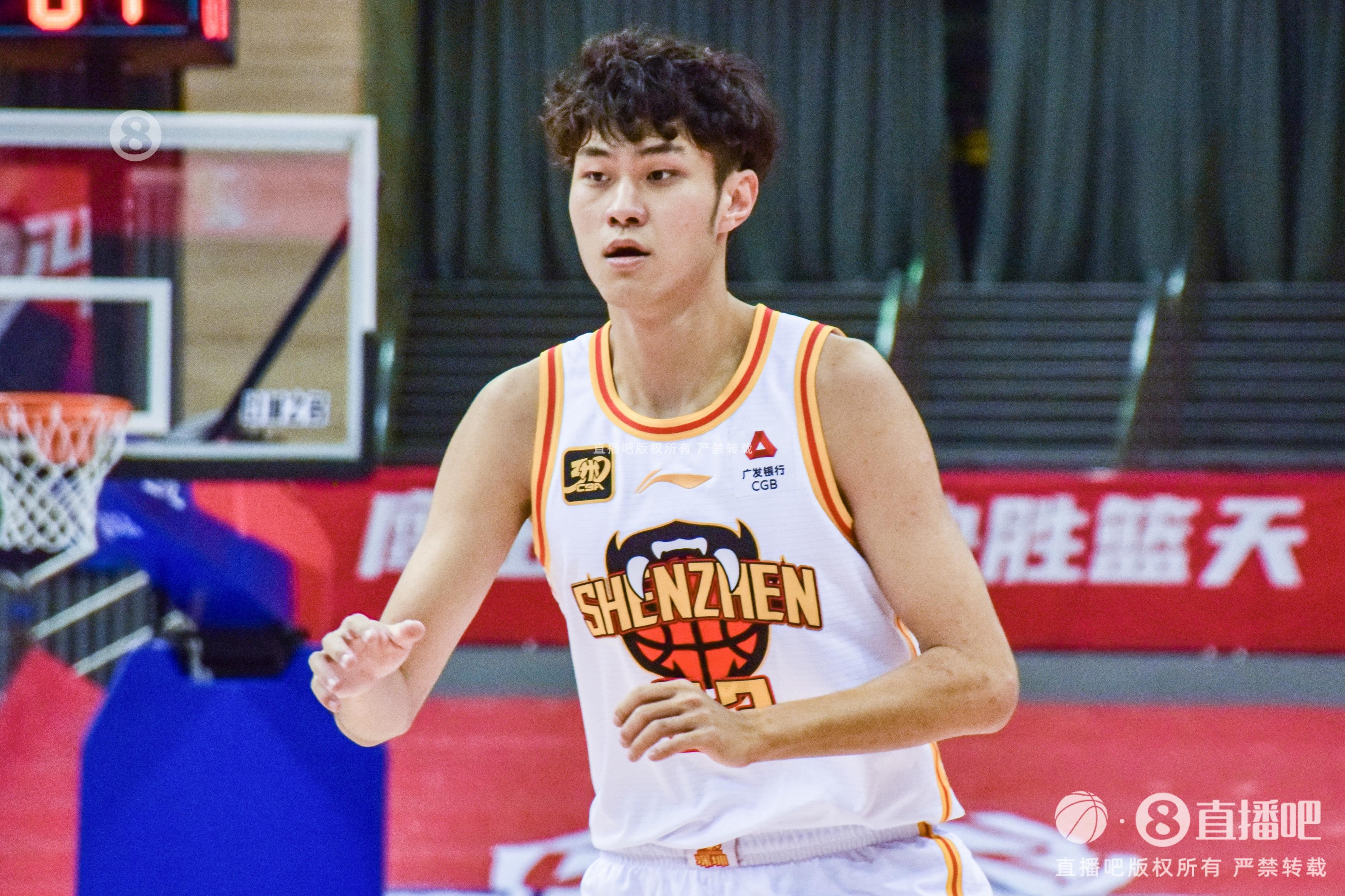 表現(xiàn)出色！王浩然14中7拿到20分3板6助2斷 正負(fù)值+30